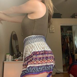 Printed flowy shorts